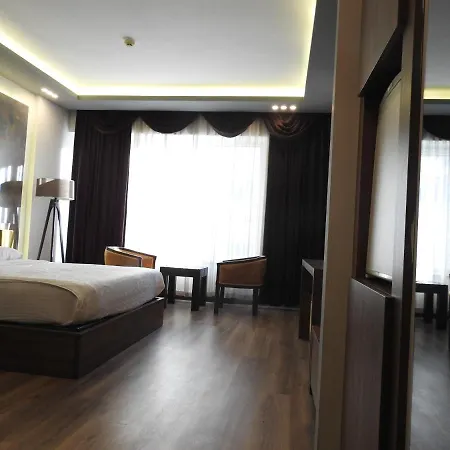 Otel Town